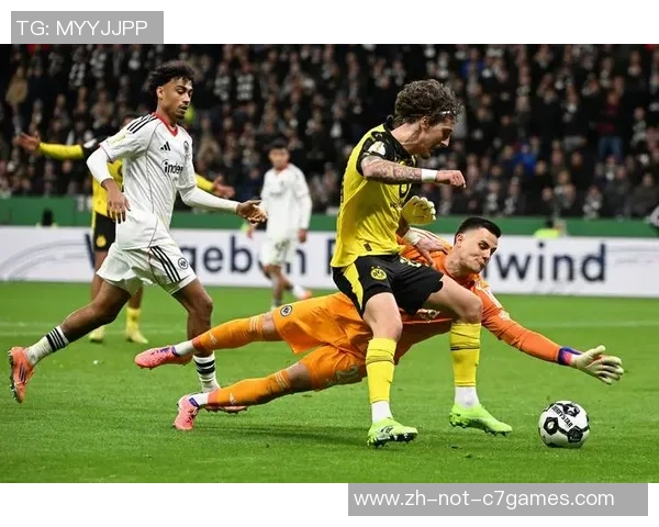 德国杯多特蒙德对阵法兰克福上半场精彩回顾视频分享